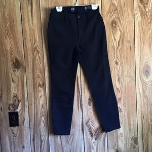 GAP Women's Stretch Skinny Straight Leg Pants in Black Size 6